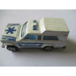 majorette auto ambulance