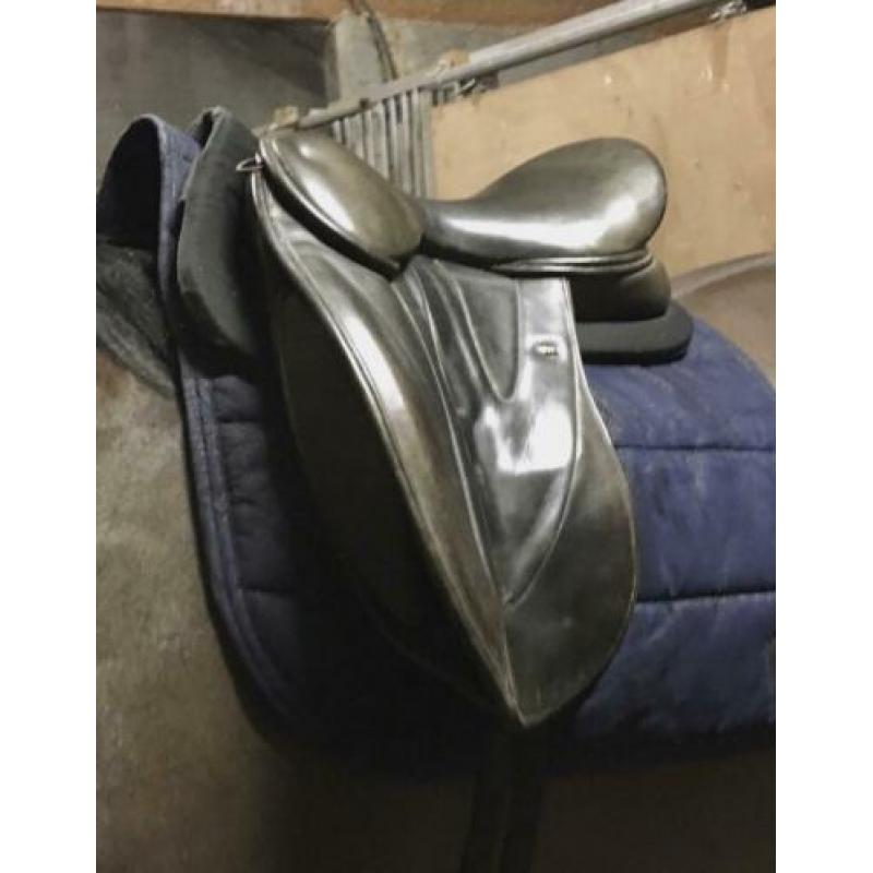 WoW zadel 17.5 inch M boom (teab)