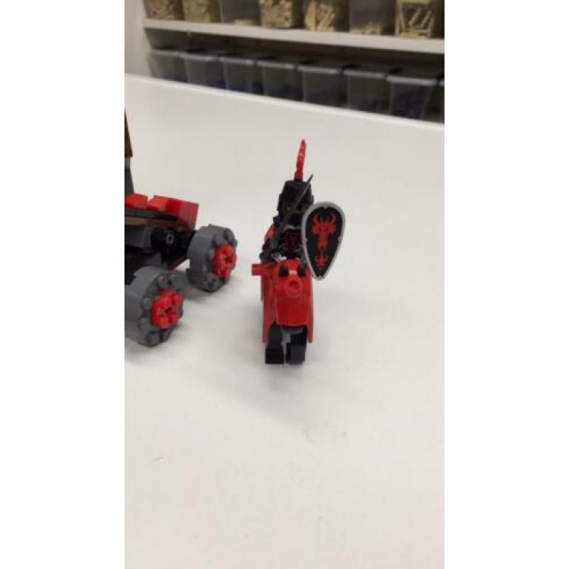 SB685 Lego Castle 70402 compleet met boekje