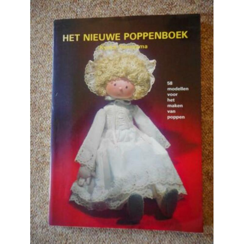 Het nieuwe poppenboek over poppen maken