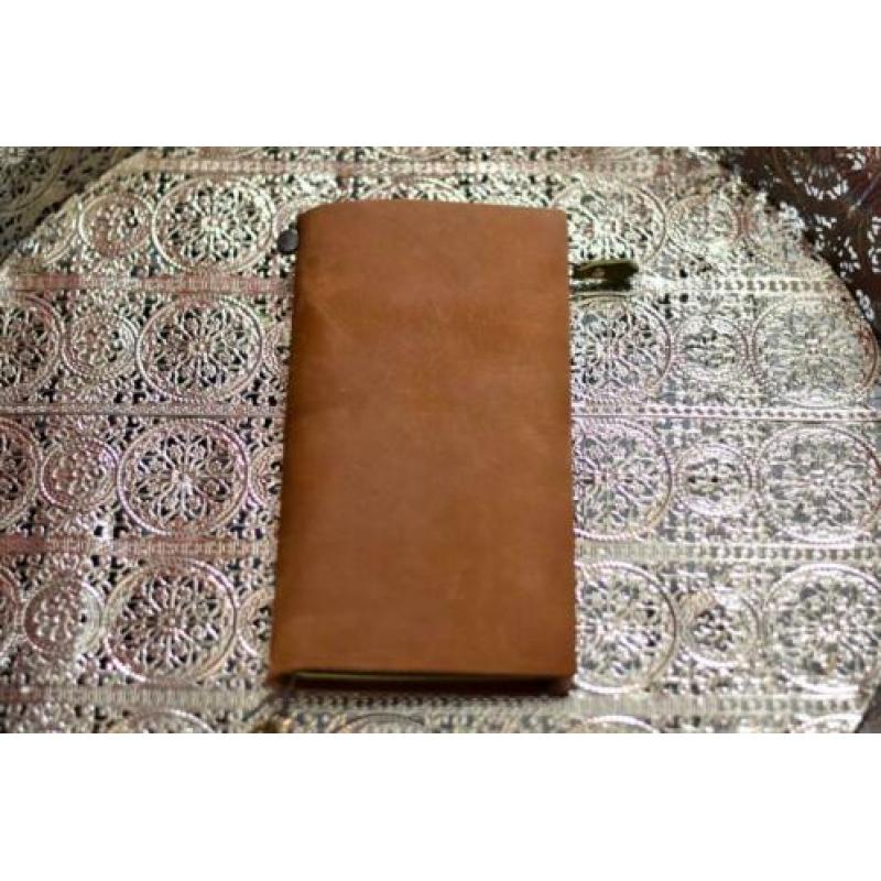 Midori Traveler's notebook regular size met leren insert
