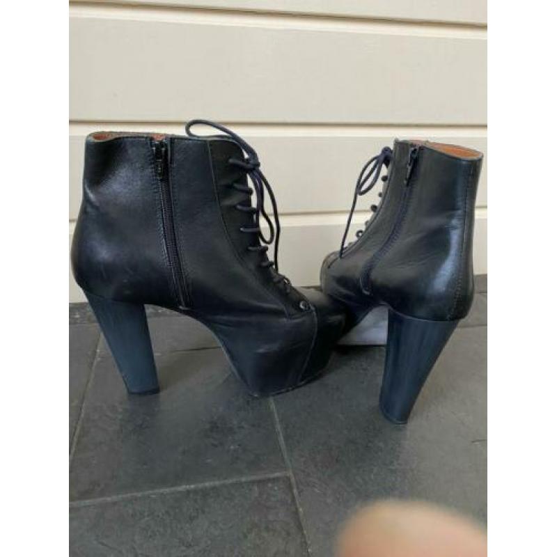 Extravagante veterschoen