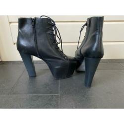 Extravagante veterschoen