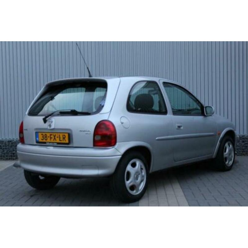 Opel Corsa 1.2i-16V Onyx Elektrische ramen, stuurbekrachtigi