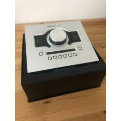 Twin Apollo Universal Audio Thunderbolt