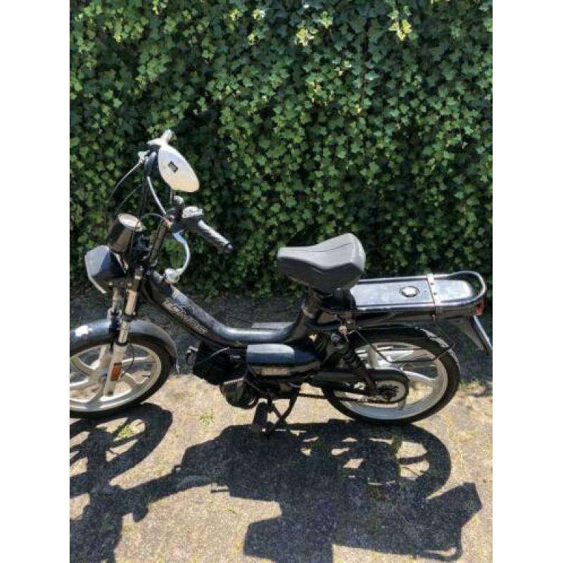 Tomos snor