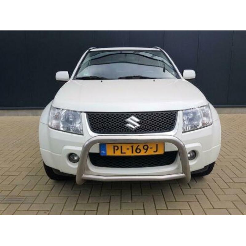 Suzuki Grand Vitara 1.6-16V Exclusive AIRCO / LEER/ 4WD / TR