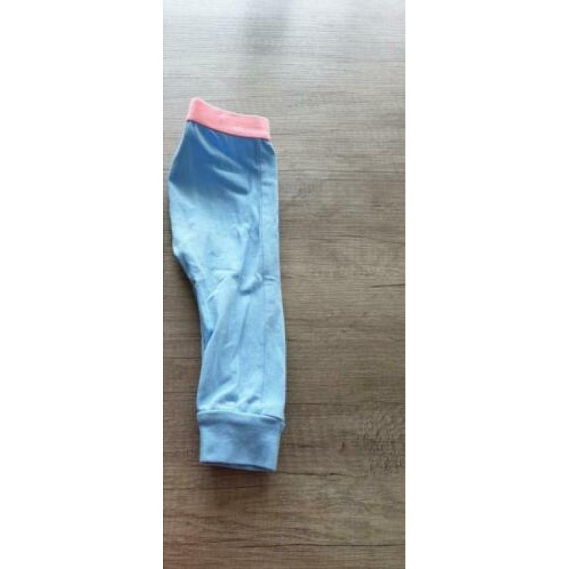 Z8 kleertjes maat 68