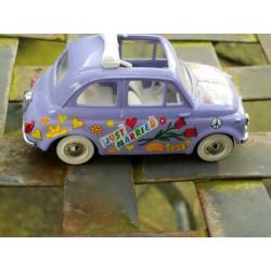 Fiat 500 1/43 VITESSE just married half open lila
