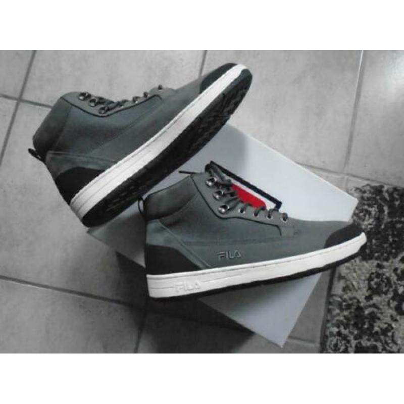 Fila hiker sneakers 45 . nieuw