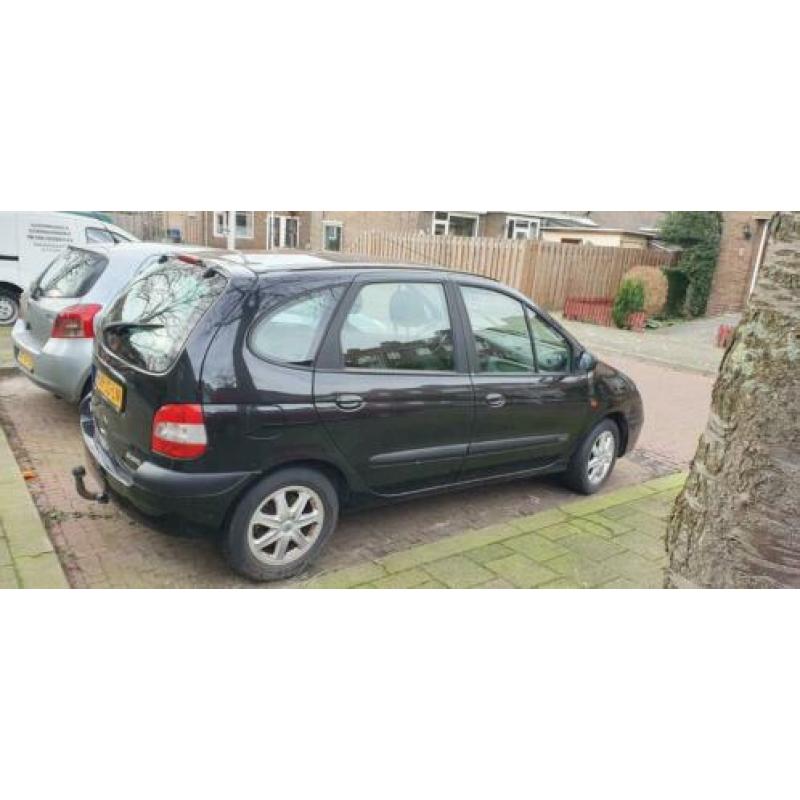Renault Megane Scenic 1.6 16V 2002 Zwart