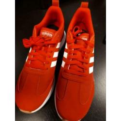 Adidas sneakers! Maat 43,5
