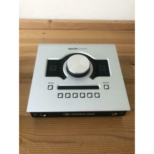Twin Apollo Universal Audio Thunderbolt