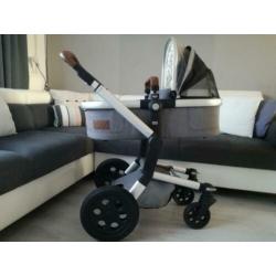 Joolz Day Studio Gris 3 in 1 nieuw model compleet z.g.a.n.