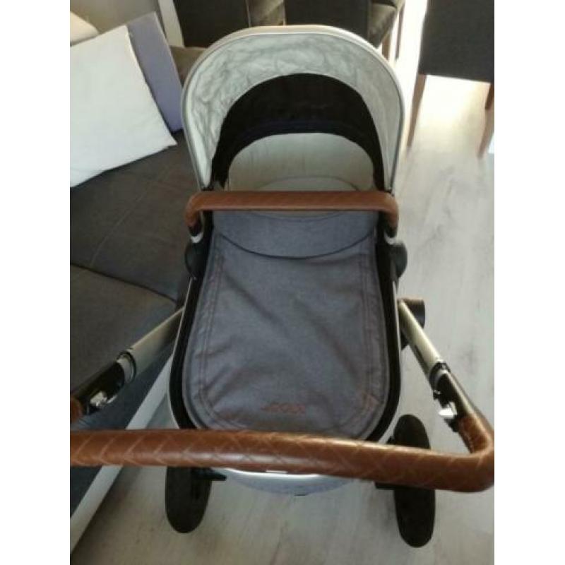 Joolz Day Studio Gris 3 in 1 nieuw model compleet z.g.a.n.