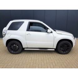 Suzuki Grand Vitara 1.6-16V Exclusive AIRCO / LEER/ 4WD / TR