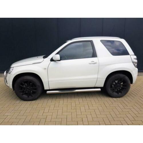 Suzuki Grand Vitara 1.6-16V Exclusive AIRCO / LEER/ 4WD / TR