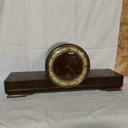 Tafel pendule Westminster art deco