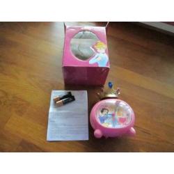 Disney klok.2 Zinos kinderlampen.Opbergdozen.