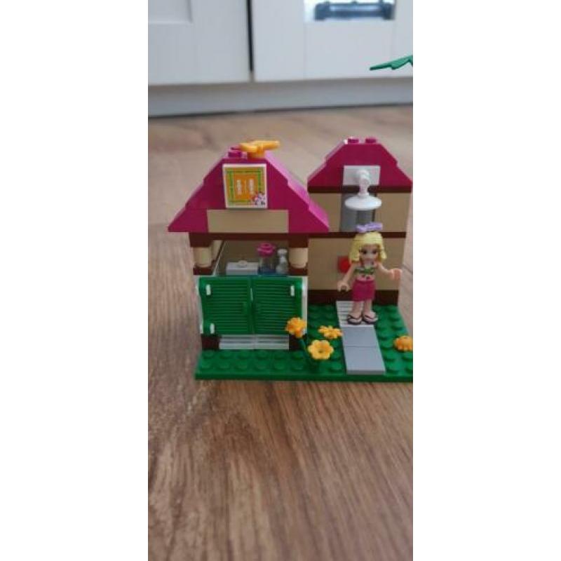 Lego friends zwembad
