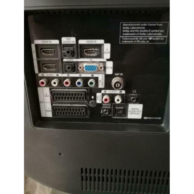 Samsung TV 81cm