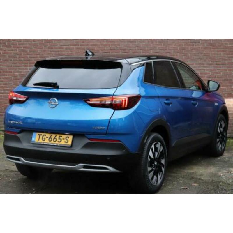 Opel Grandland X 130pk Turbo Ultimate (LEER/NL AUTO!/18"LMV/