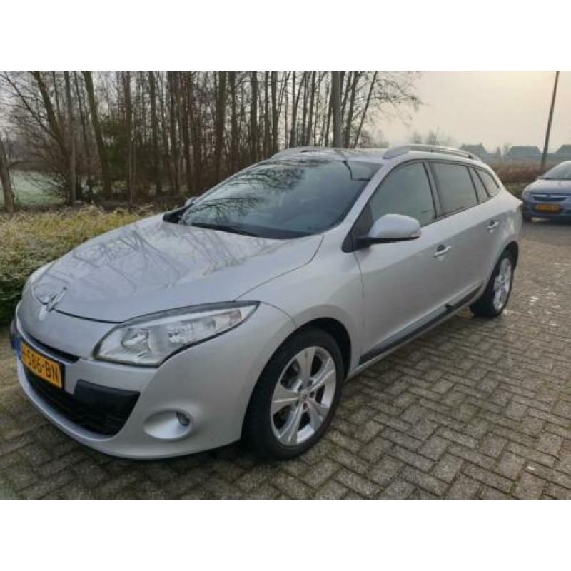 Renault Megane 1.5 DCI 78KW Estate 2012 Grijs 108.000km