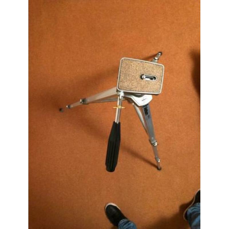 TE KOOP - Driepootstatief Velbon VEB-3