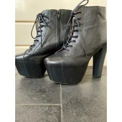 Extravagante veterschoen