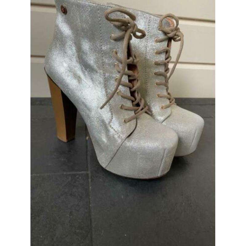 Extravagante veterschoenen