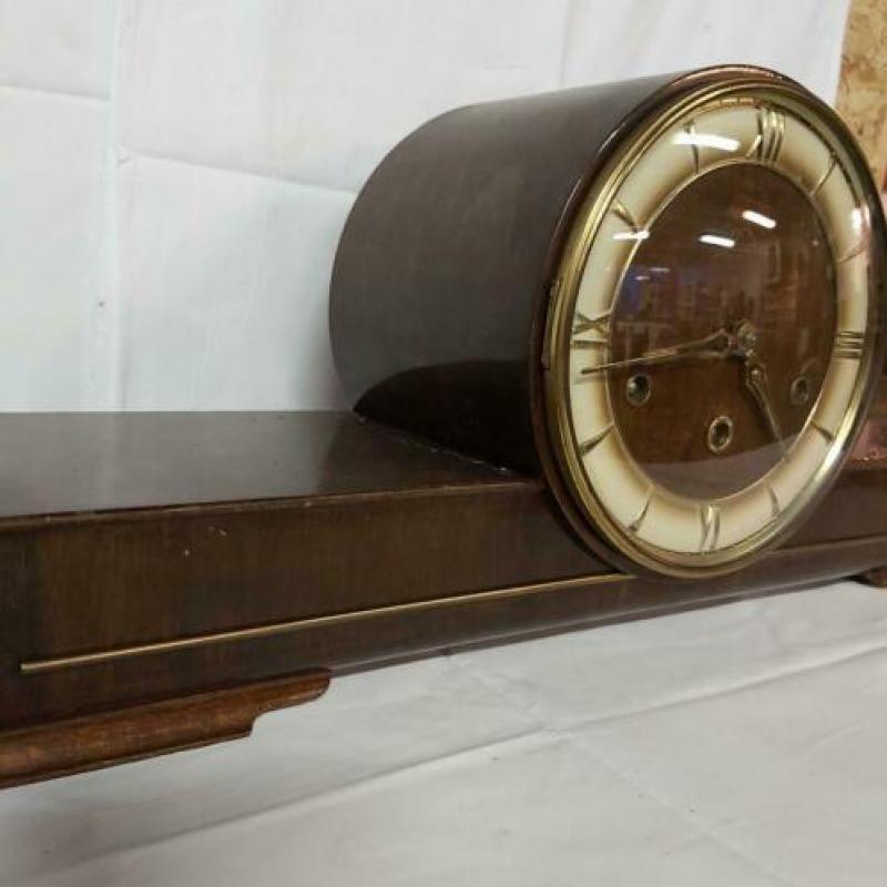 Tafel pendule Westminster art deco