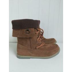 Gave NIEUWE schoenen mt 38