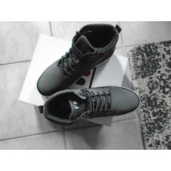 Fila hiker sneakers 45 . nieuw