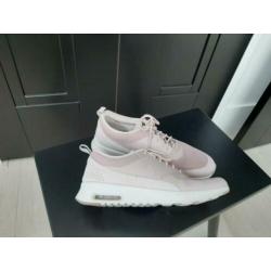 Nike Air roze dames gympen Maat 42