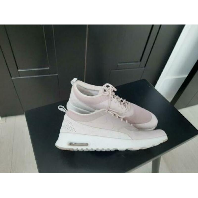 Nike Air roze dames gympen Maat 42