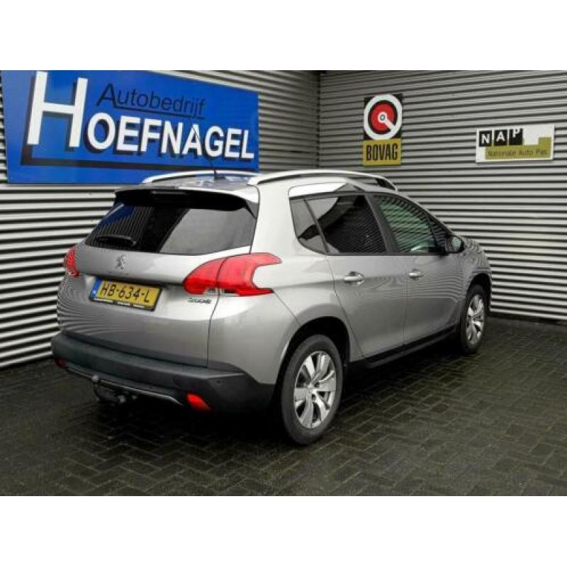 Peugeot 2008 1.2 PureTech Style Navi