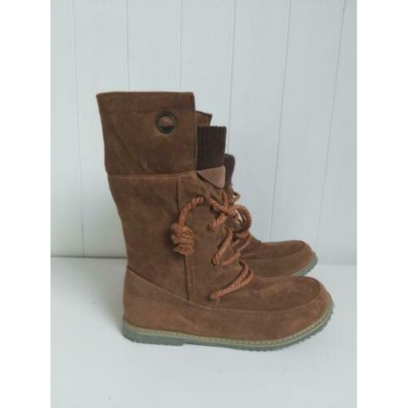 Gave NIEUWE schoenen mt 38