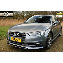 Audi A3 Sportback 1.6 TDI ultra Edition *2e Eigenaar*NAVI*15
