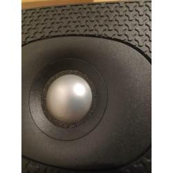 B&w dm602 s3.