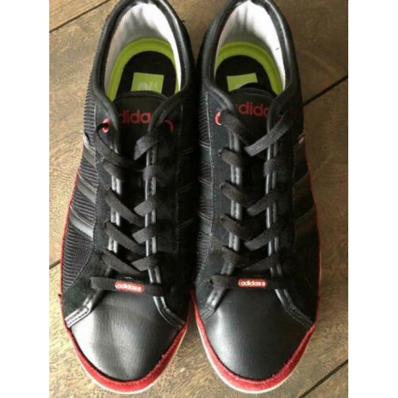 Adidas sneakers zo goed als nieuw! Maat 44