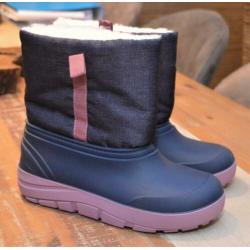Nieuwe kinder snowboots te koop.