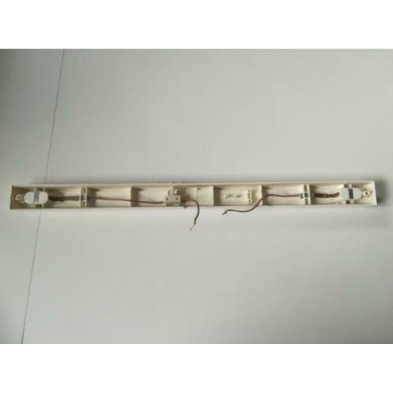 Armituur zonder lamp.