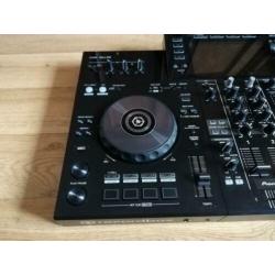 Pioneer xdj rr met draagtas.
