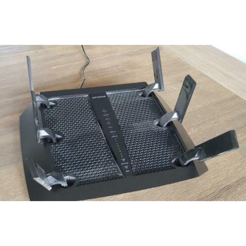 Nighthawk Nighthawk X6 R8000 AC3200