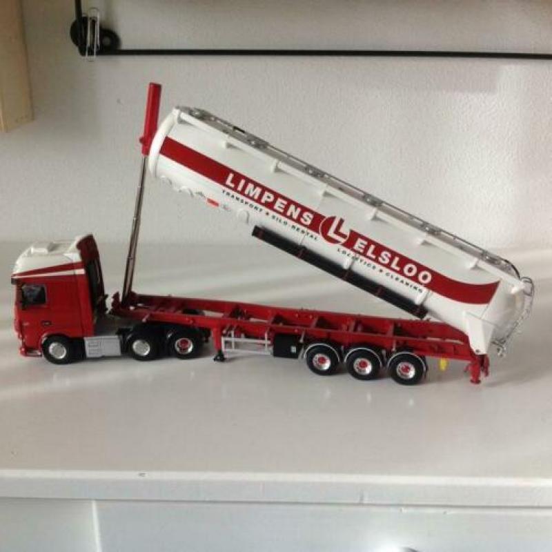 DAF 105 Limpens Elsloo
