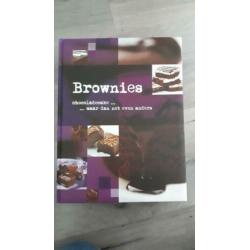 6 nieuwe kookboeken (taarten / cupcakes etc) nieuw