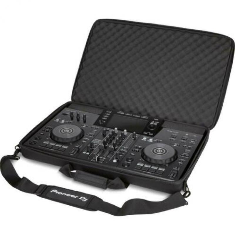 Pioneer xdj rr met draagtas.