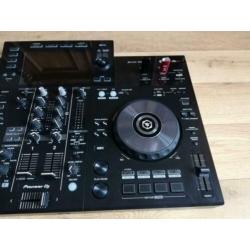 Pioneer xdj rr met draagtas.