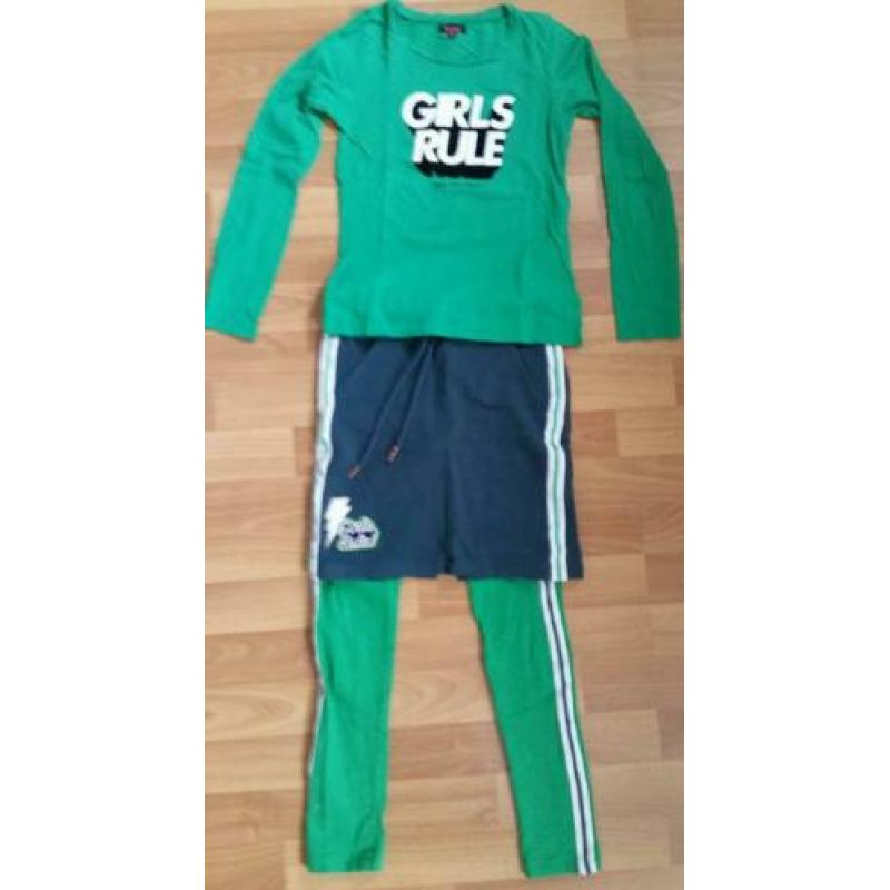Tuinbroek, spijkerbroek, T-shirt, rok, setje, jurk maat 140