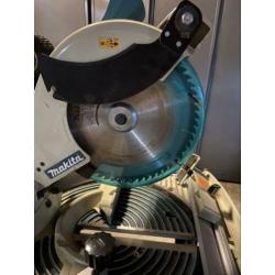 Makita zaagtafel LF1000 Flipper